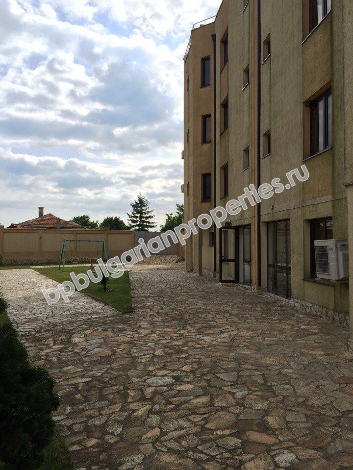 Обставленный односпальный апартамент в г. Бяла