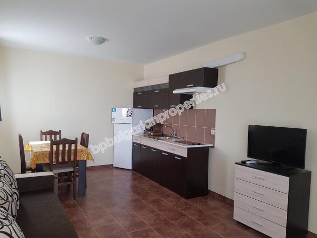 Меблированные квартиры на продажу на первой линии моря в курорте Ахтополь Меблированные квартиры на продажу на первой линии моря в курорте Ахтополь