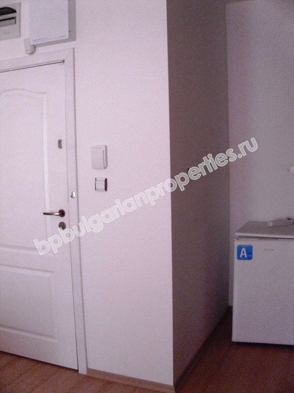 Меблирванная двухкомнатная квартира на продажу в курорте Солнечный Берег