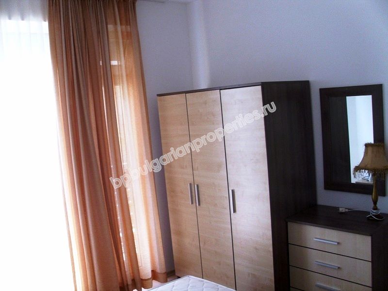 Меблирванная двухкомнатная квартира на продажу в курорте Солнечный Берег